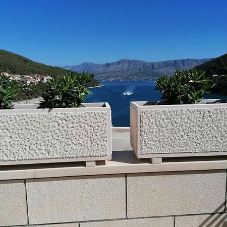 Apartman Ružica Pucisca Exteriér fotografie