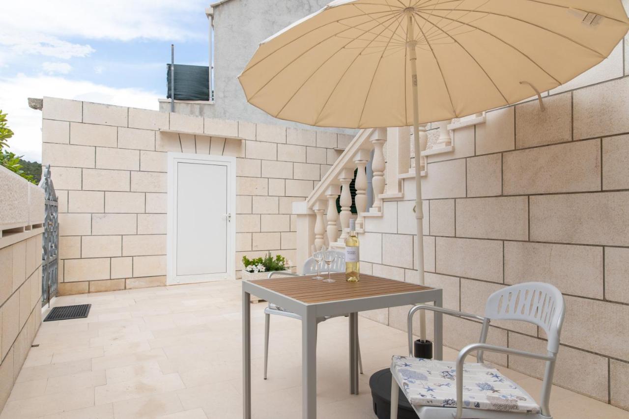 Apartman Ružica Pucisca Exteriér fotografie