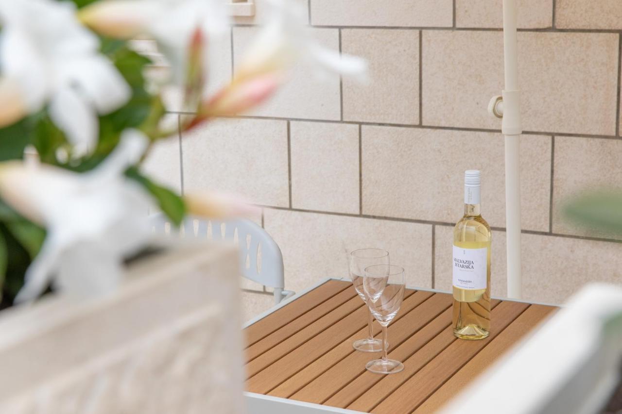 Apartman Ružica Pucisca Exteriér fotografie