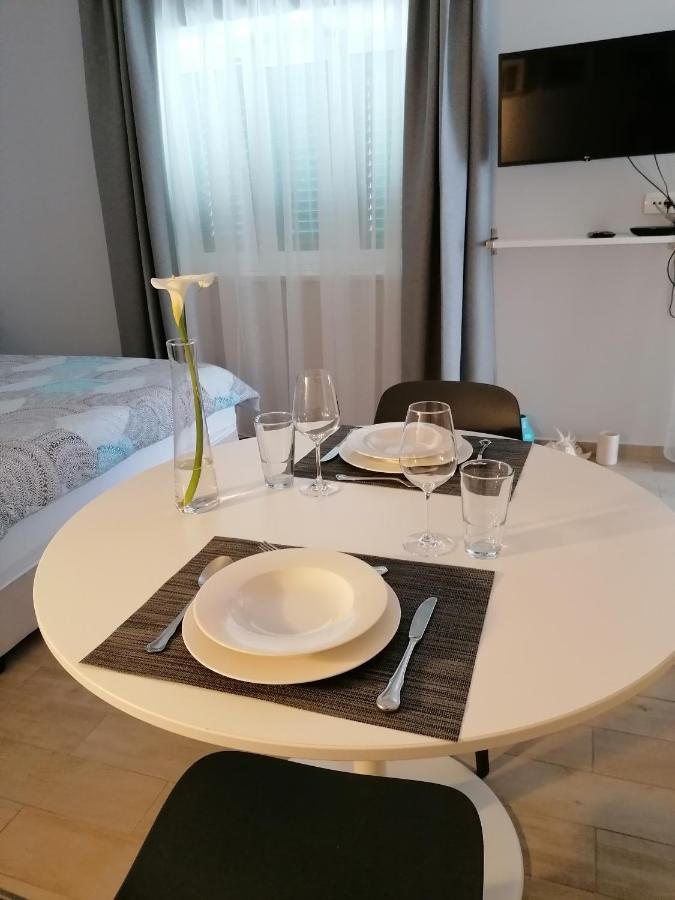Apartman Ružica Pucisca Exteriér fotografie