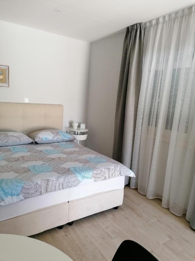 Apartman Ružica Pucisca Exteriér fotografie